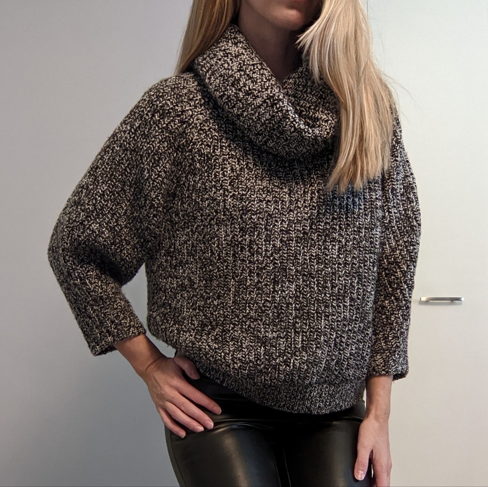 Gap Chunky Knit Cowl Neck Sweater US S
